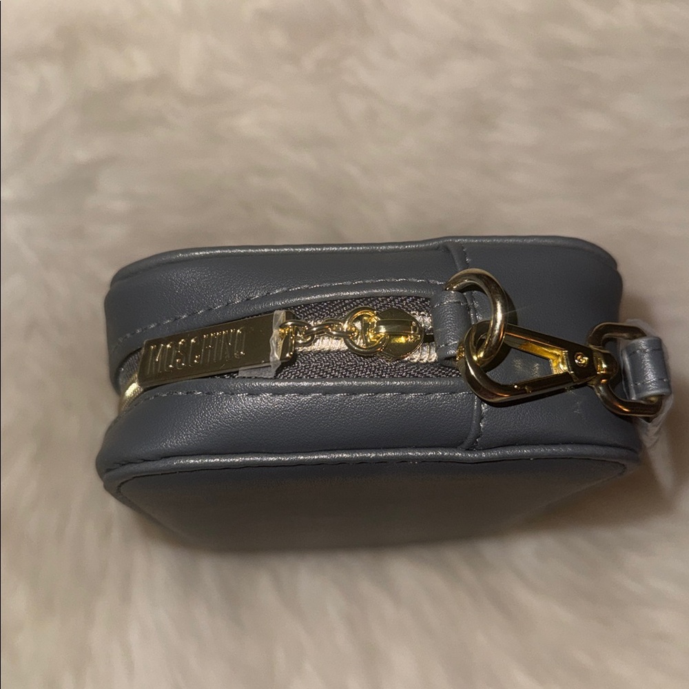 SOLD Moschino Airline Large Wristlet Set Grey and Gold NEW - Picture 7 of 8